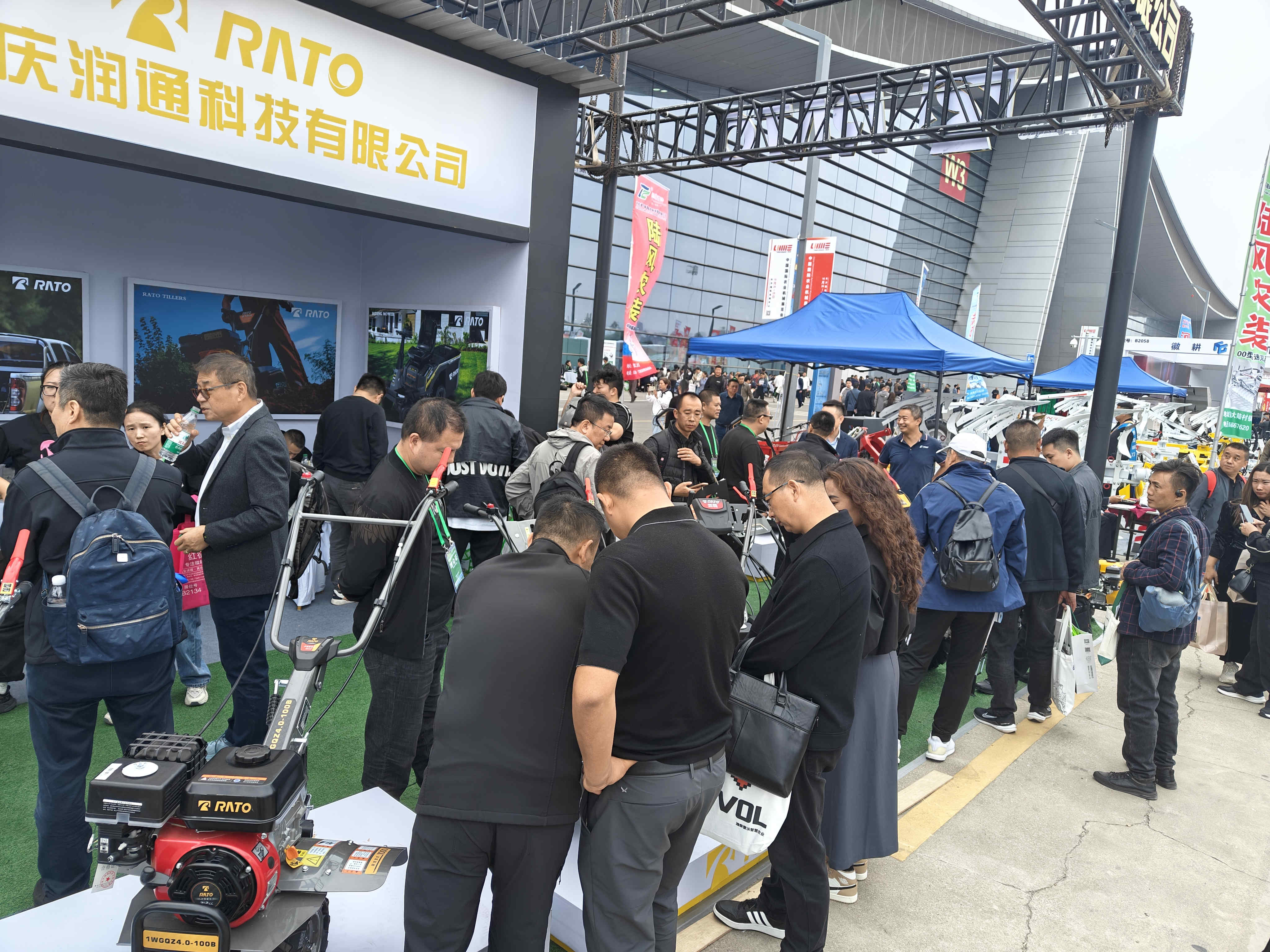 循新出發 向質而行丨潤通科技攜智能農機新品亮相2024中國國際農機展